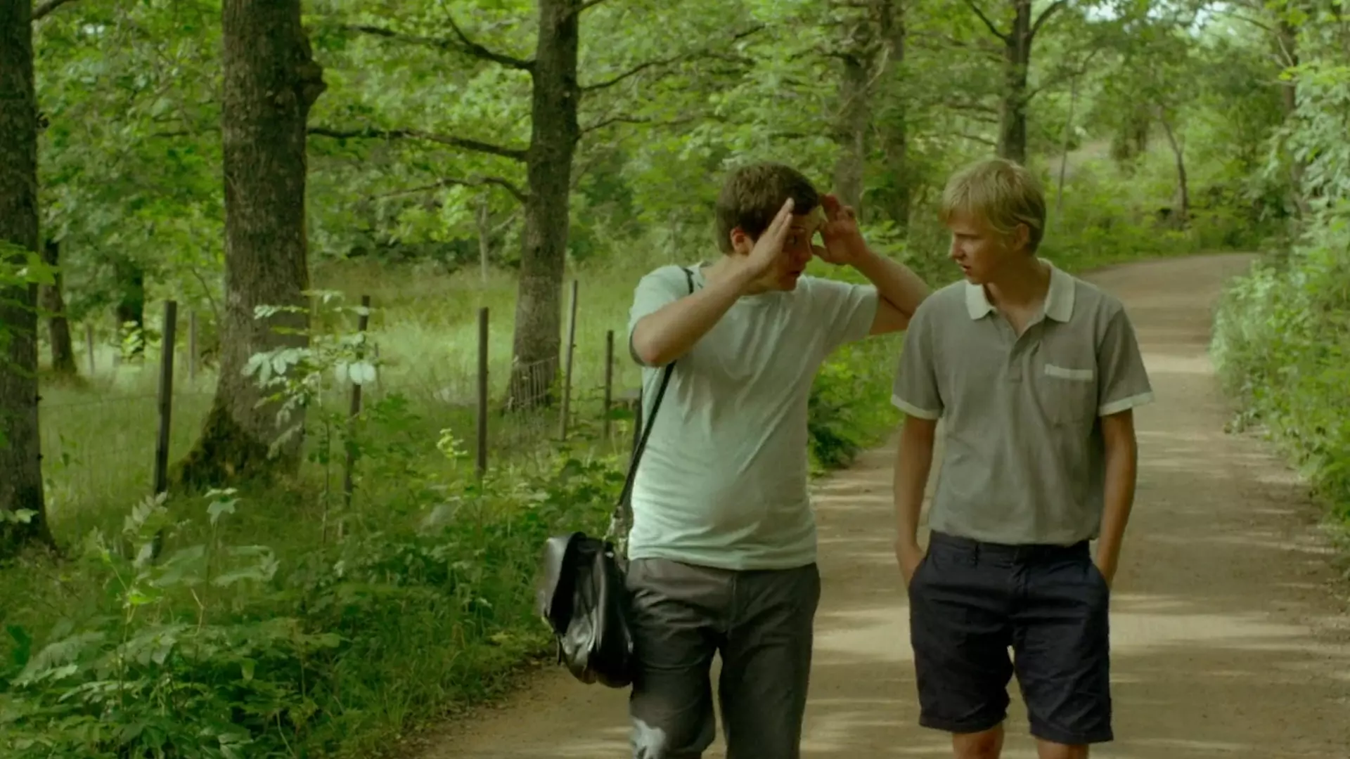 Beskrivende bilde relatert til innholdet i filmen "Å begrave en hund"