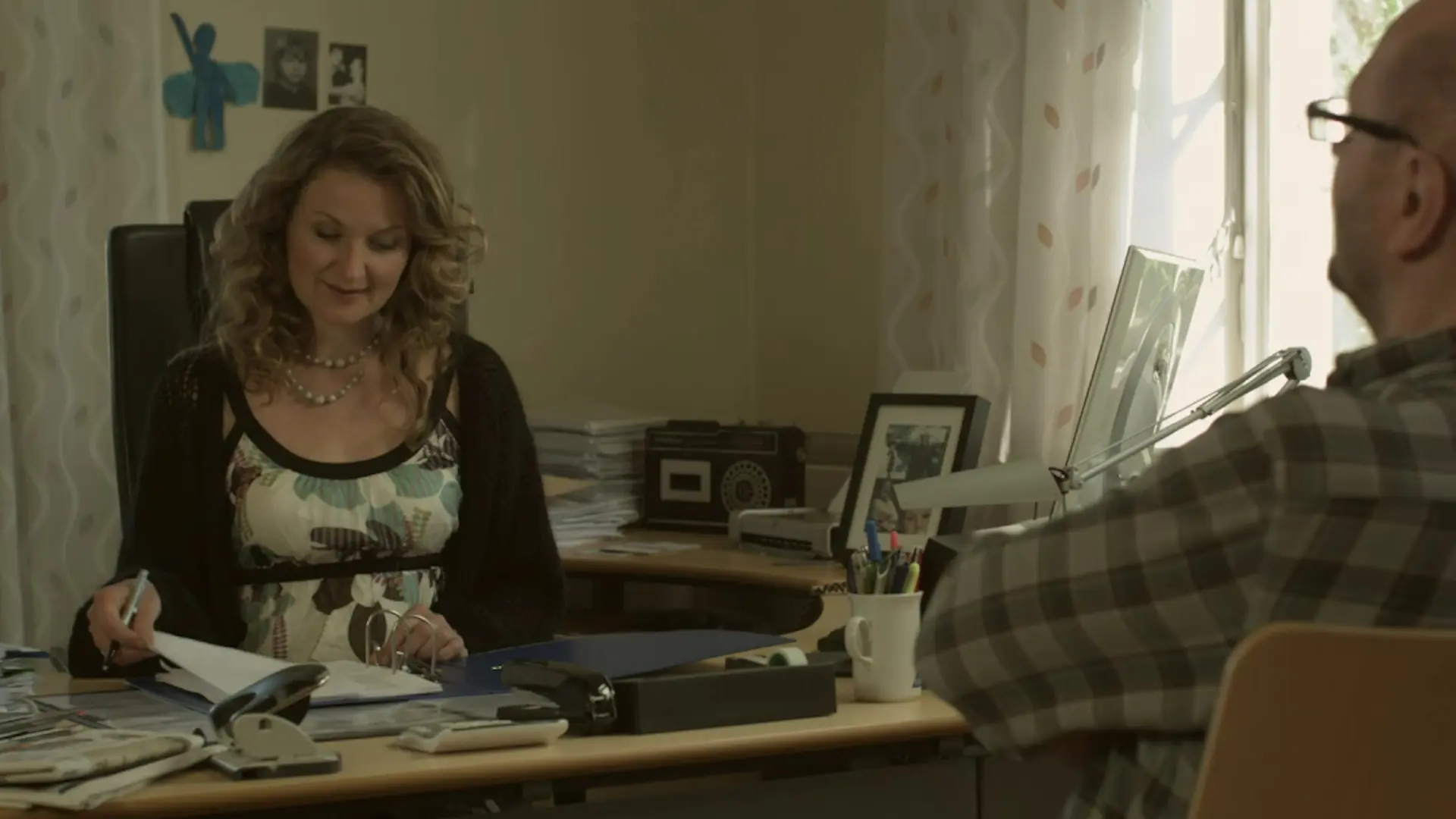 Beskrivende bilde relatert til innholdet i filmen "Full kontroll"