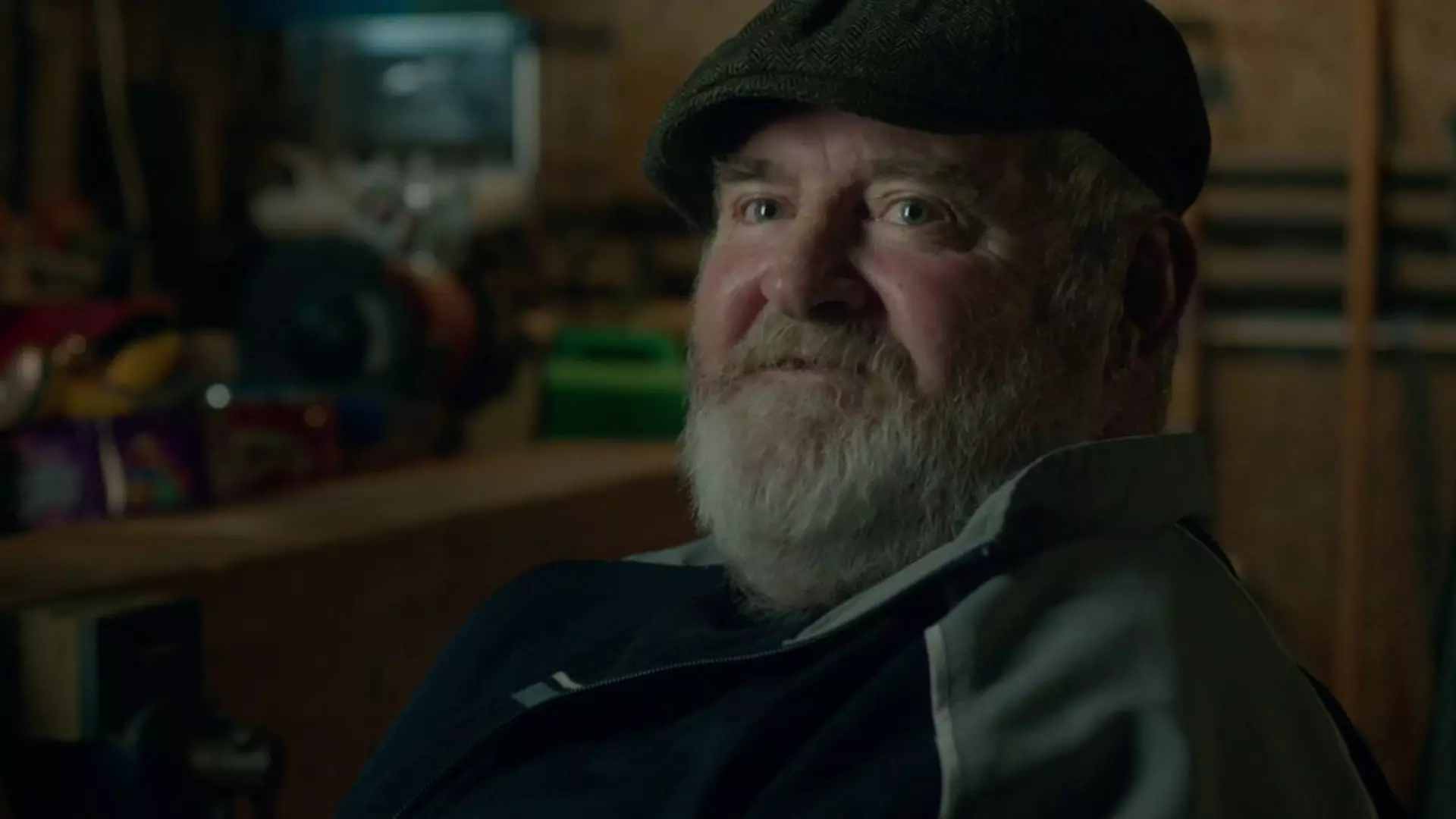 Beskrivende bilde relatert til innholdet i filmen "Dark horse"