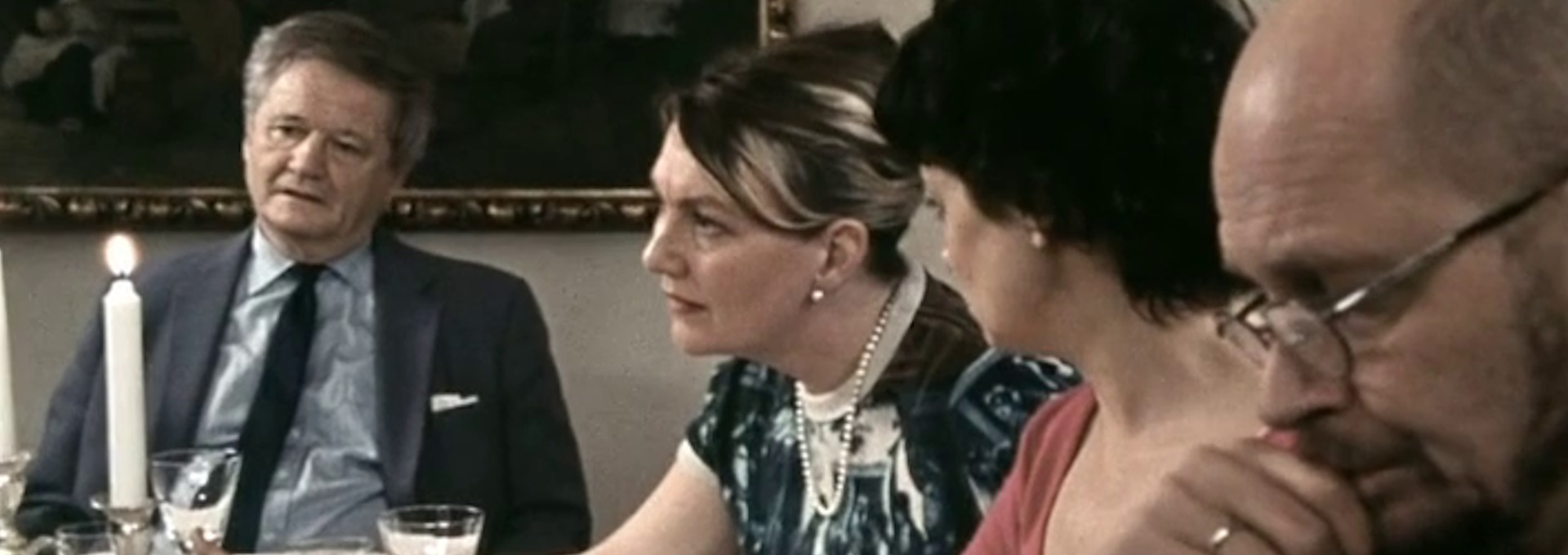 Beskrivende bilde relatert til innholdet i filmen "Hver søndag hos mor"