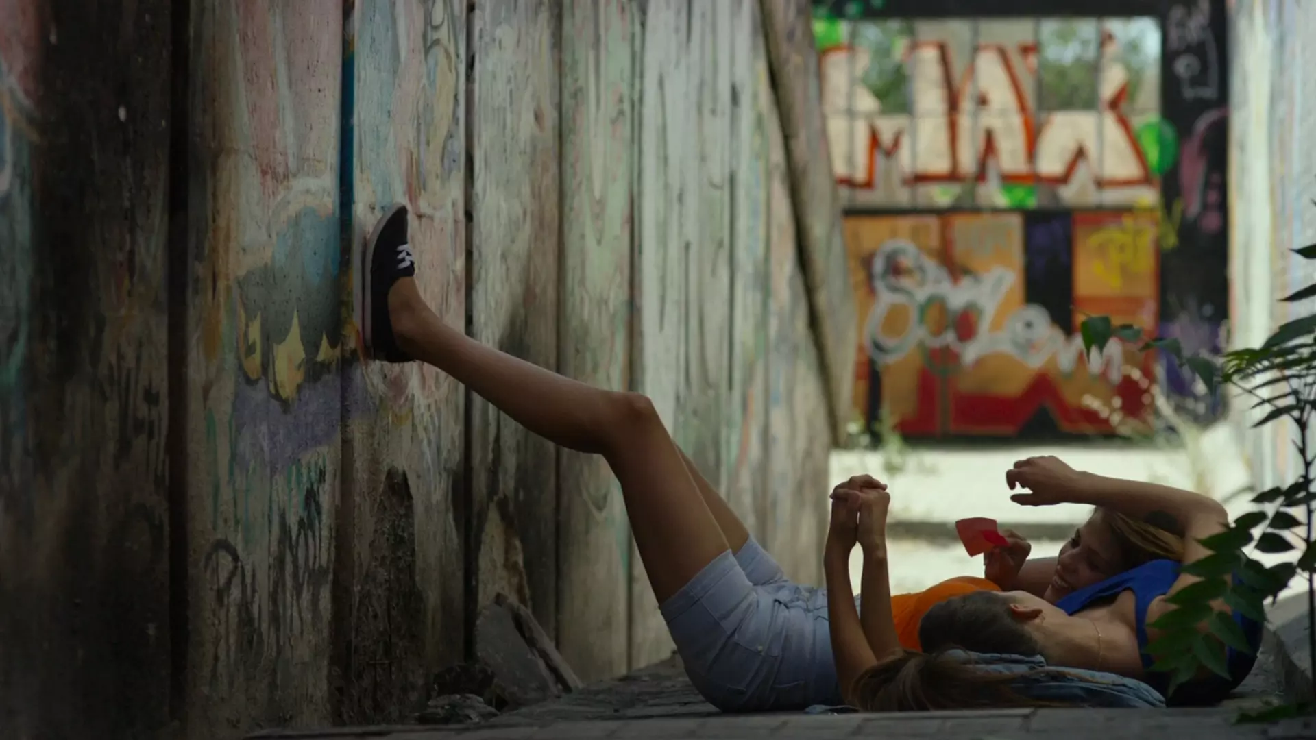Beskrivende bilde relatert til innholdet i filmen "Carmen & Lola"