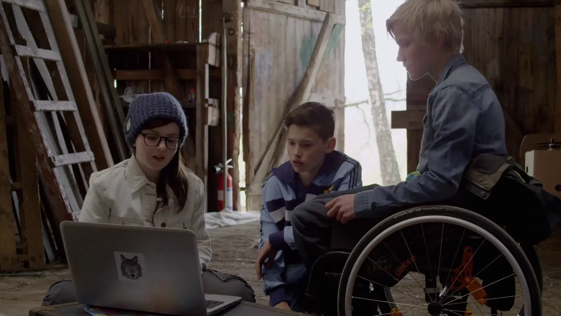 Beskrivende bilde relatert til innholdet i filmen "Trio Cybergullet S2 - Episode 7"