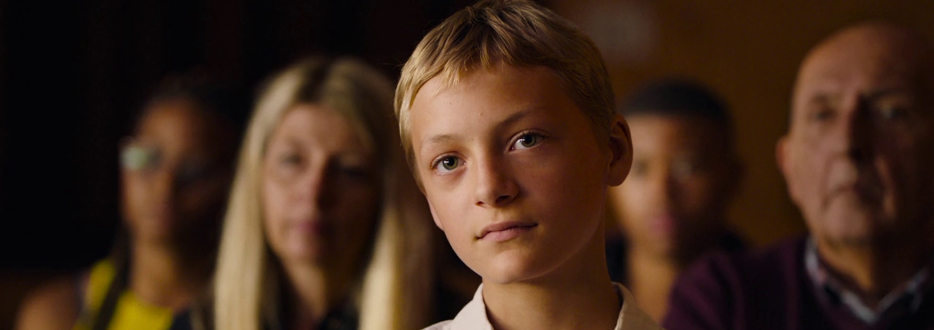 Beskrivende bilde relatert til innholdet i filmen "Close"