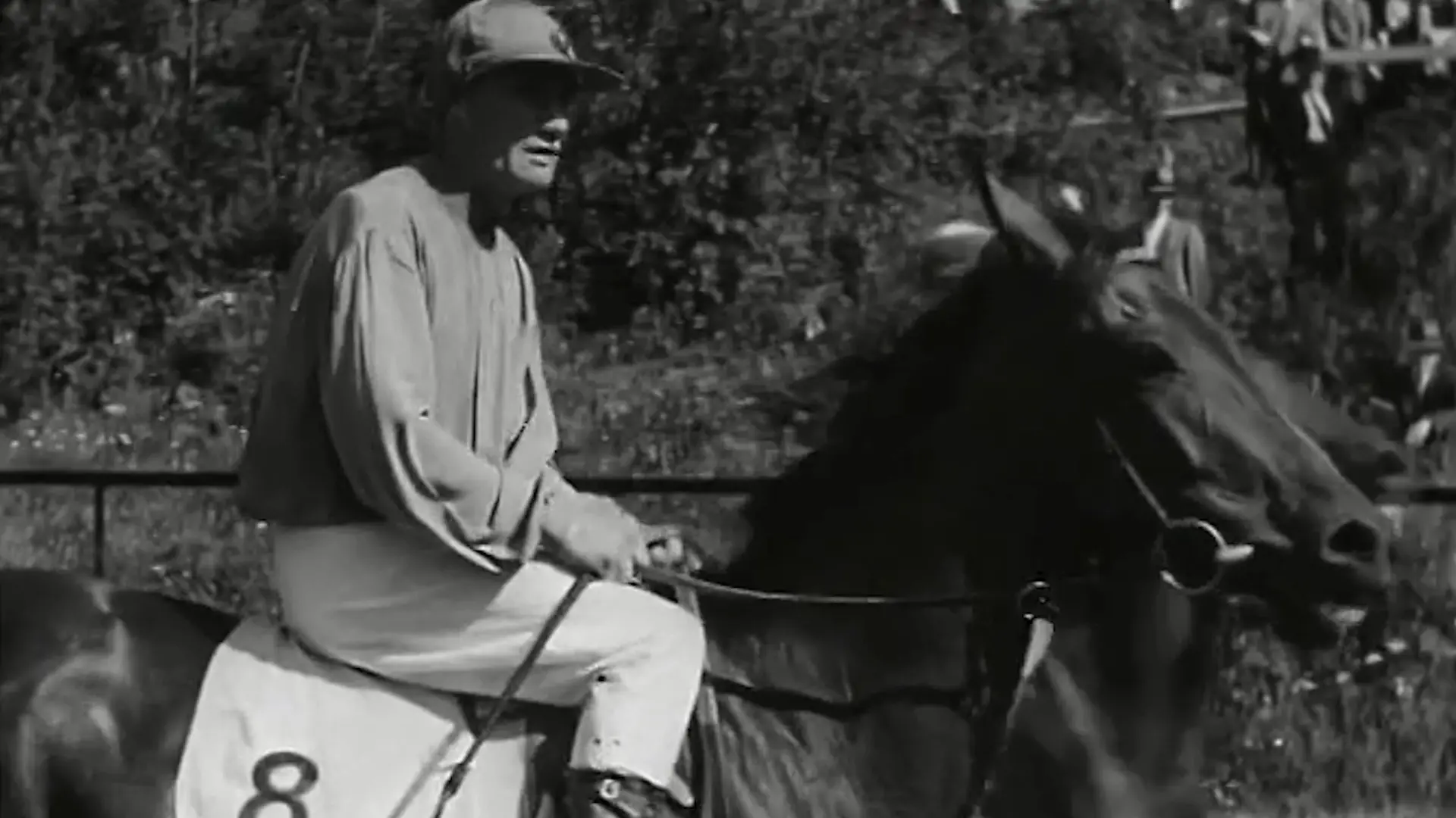 Beskrivende bilde relatert til innholdet i filmen "Norsk Films revy nr. 5, 1941"