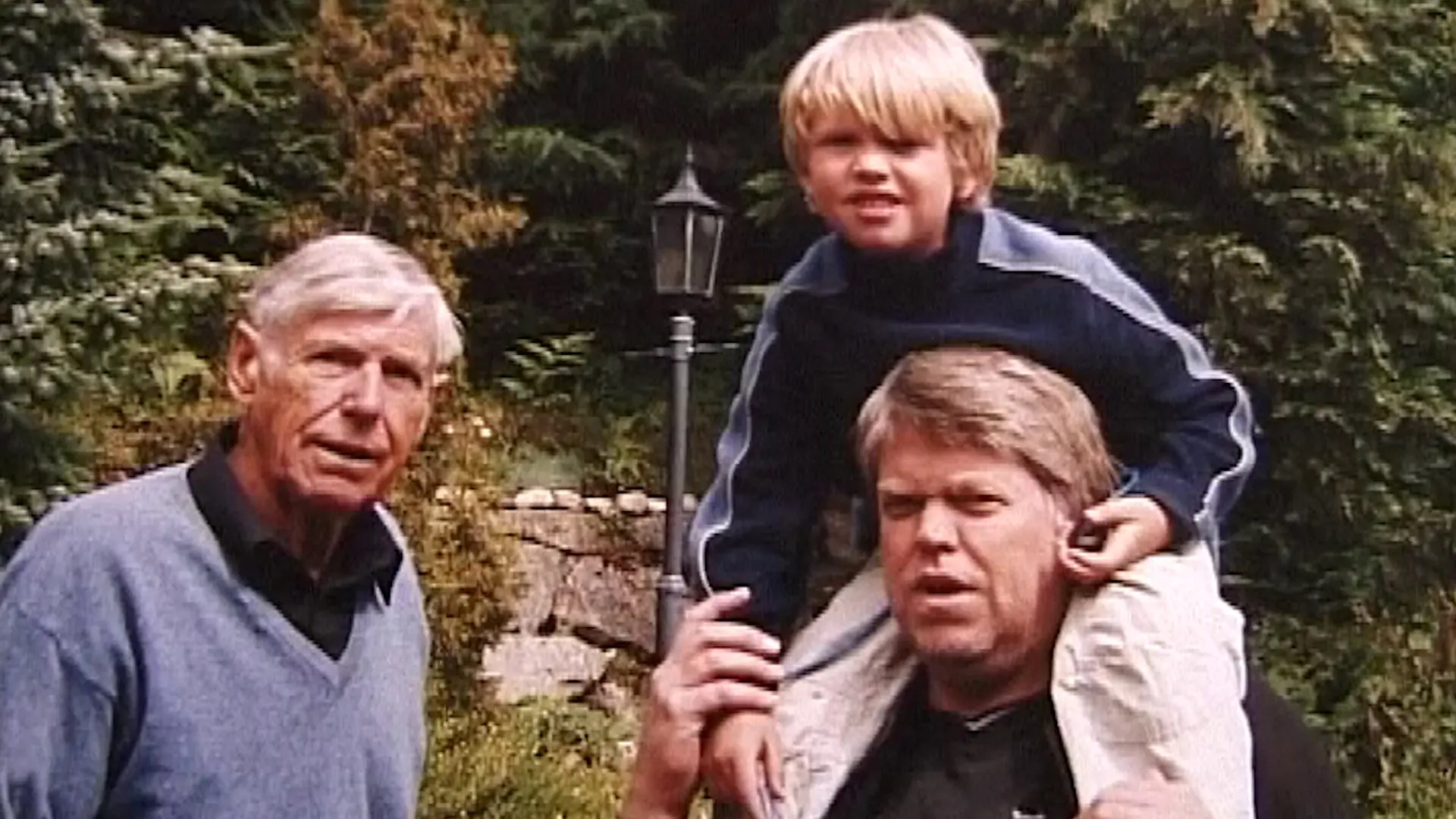 Beskrivende bilde relatert til innholdet i filmen "Far og sønn"