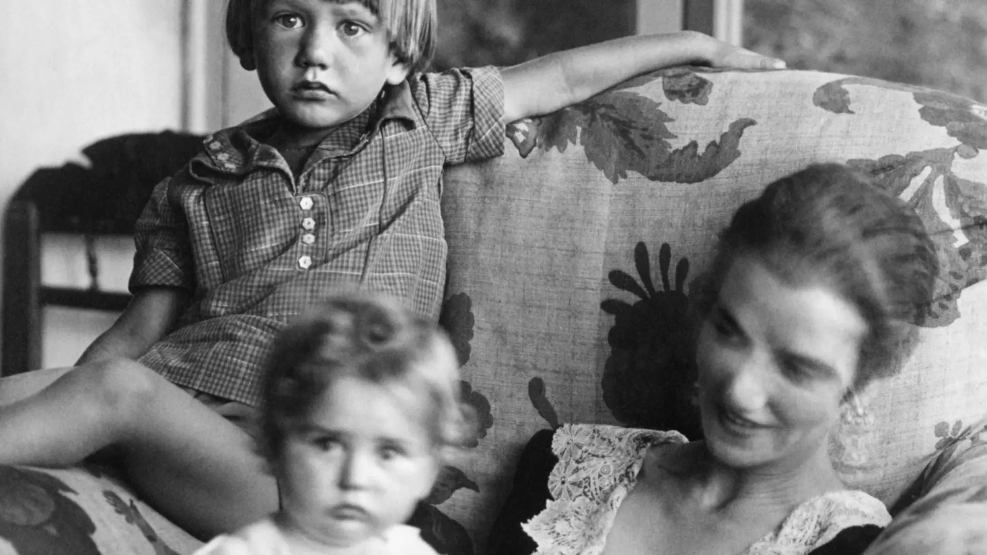 Beskrivende bilde relatert til innholdet i filmen "Peggy Guggenheim: Art Addict"
