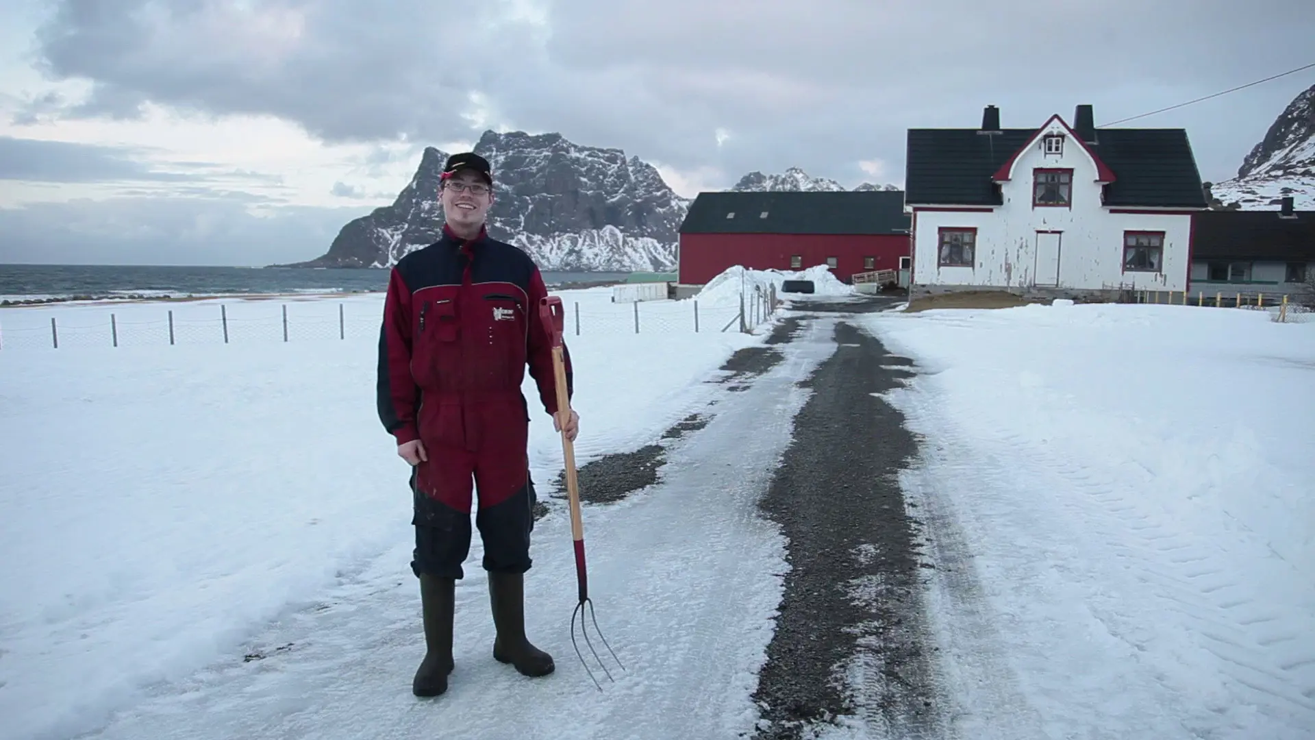 Beskrivende bilde relatert til innholdet i filmen "Reisen gjennom Lofoten"