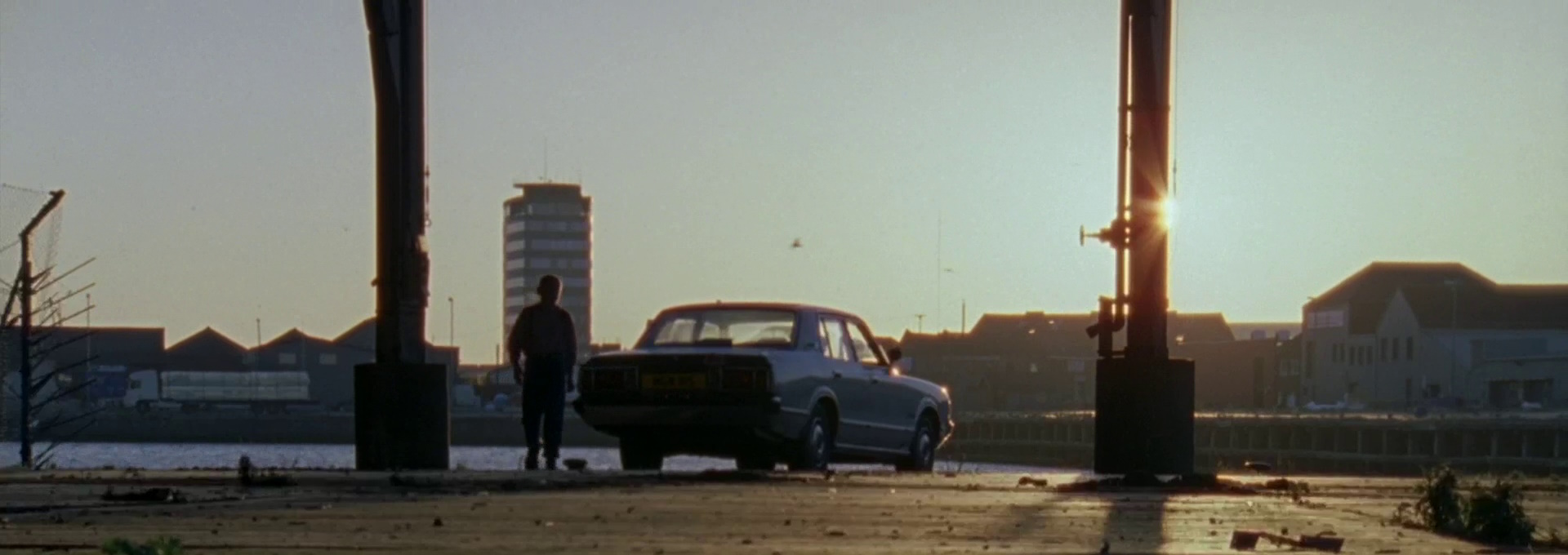 Beskrivende bilde relatert til innholdet i filmen "This is England '86 - Episode 1"