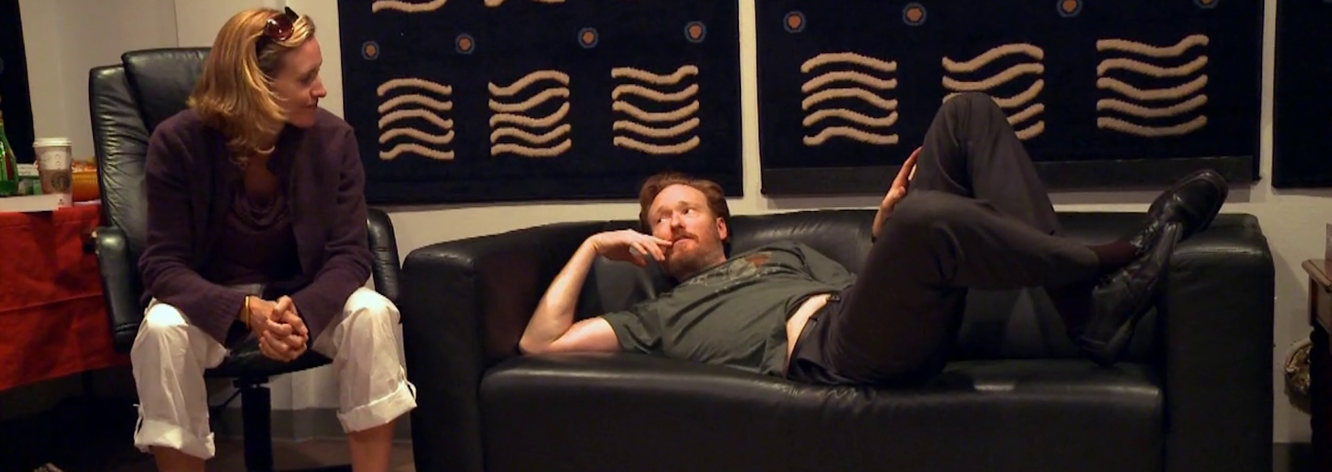 Beskrivende bilde relatert til innholdet i filmen "Conan O'Brian Can't stop"