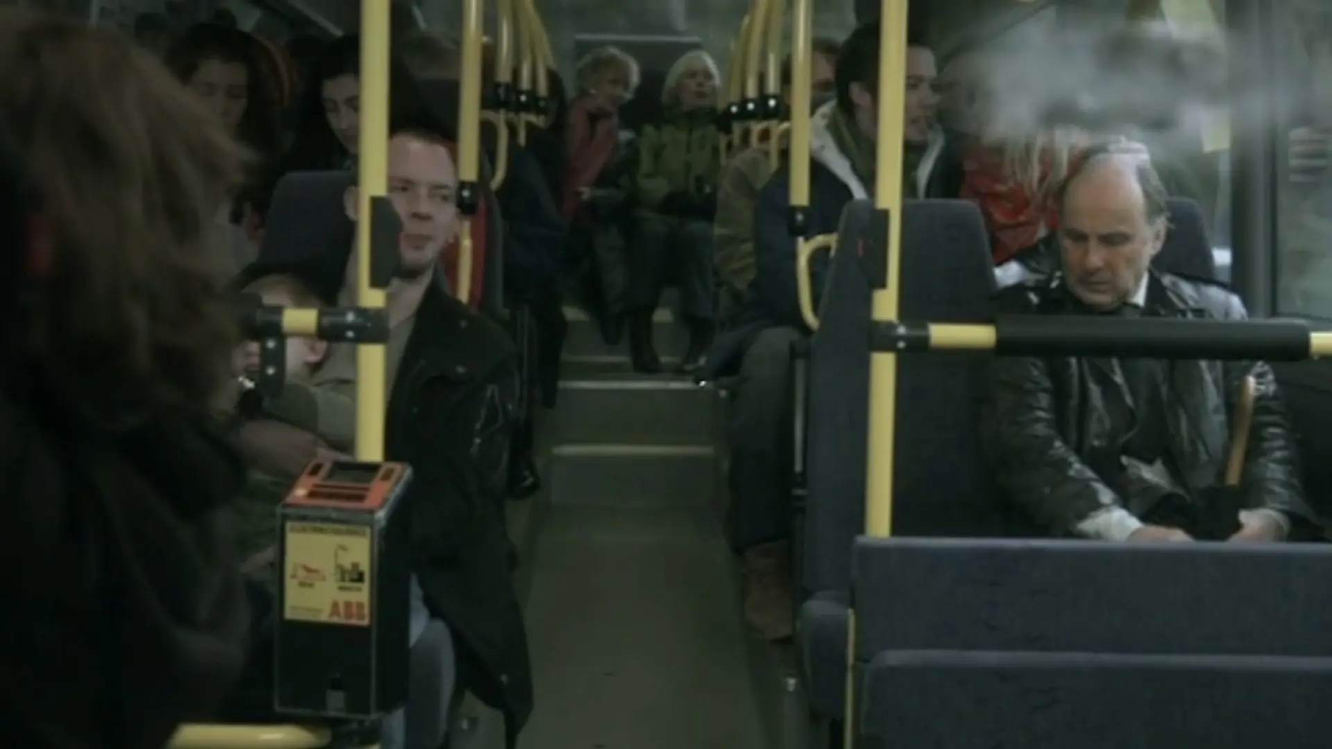 Beskrivende bilde relatert til innholdet i filmen "Never Mind the Weather"