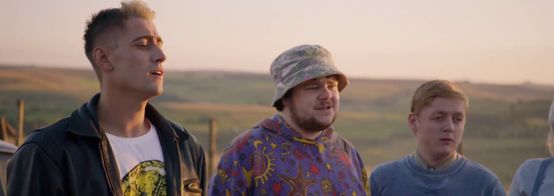 Beskrivende bilde relatert til innholdet i filmen "This is England '90 - Episode 2"