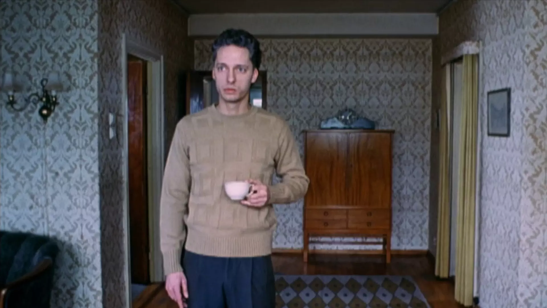 Beskrivende bilde relatert til innholdet i filmen "Døren som ikke smakk"
