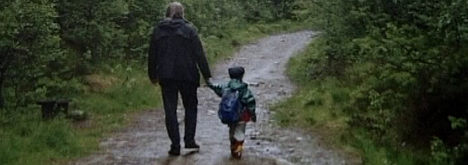 Beskrivende bilde relatert til innholdet i filmen "Far og sønn"
