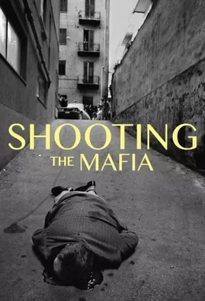 Shooting the Mafia filmplakat