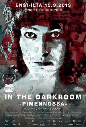 In the Darkroom: Pimennossa filmplakat