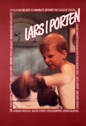 Lars i porten filmplakat